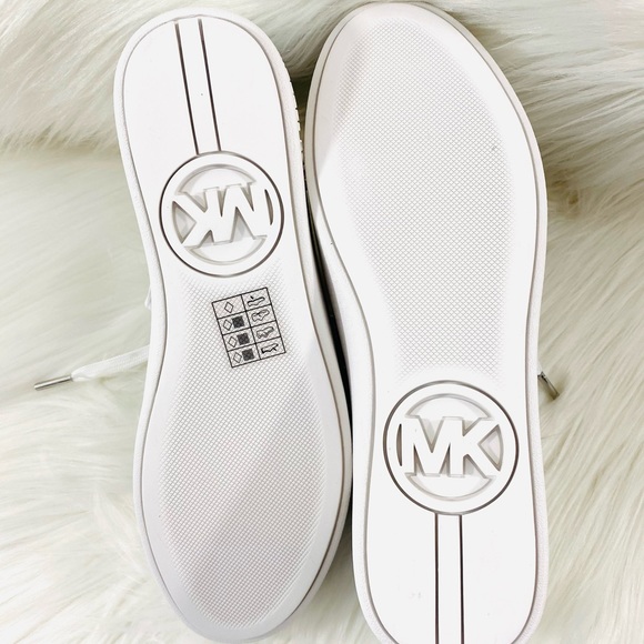 Michael Kors Women’s Poppy Sneakers Shoes - Picture 7 of 8